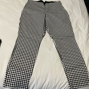 Black and white checkered Old Navy Pants